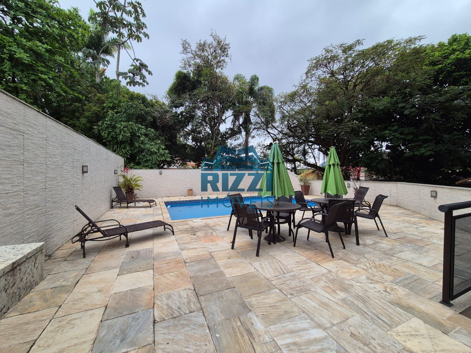 WhatsApp Image 2025-11-16 at 09.41.40 (1)