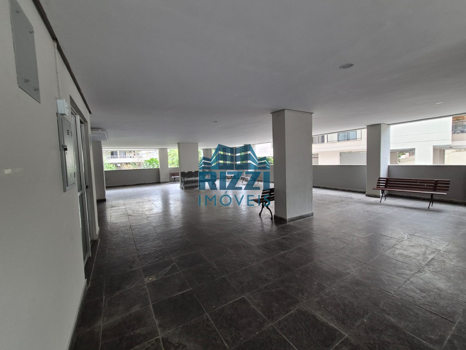 WhatsApp Image 2025-11-16 at 09.41.43