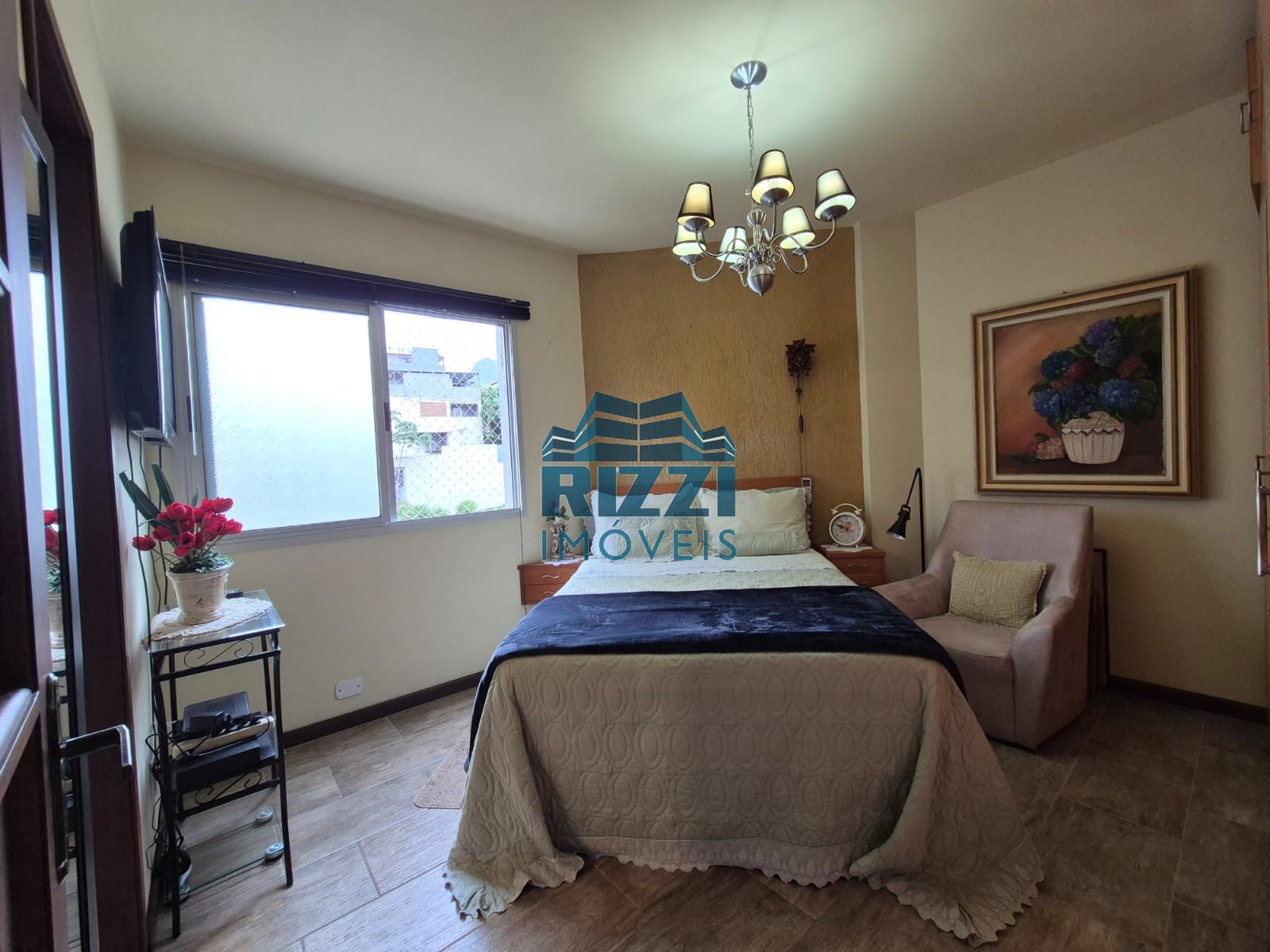 WhatsApp Image 2025-11-16 at 09.41.47 (2)