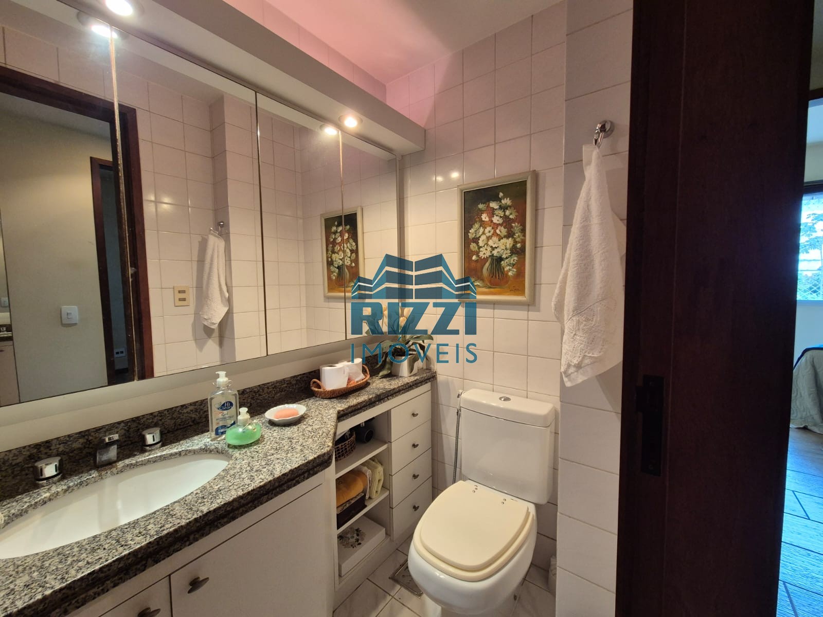 WhatsApp Image 2025-11-16 at 09.41.48 (5)