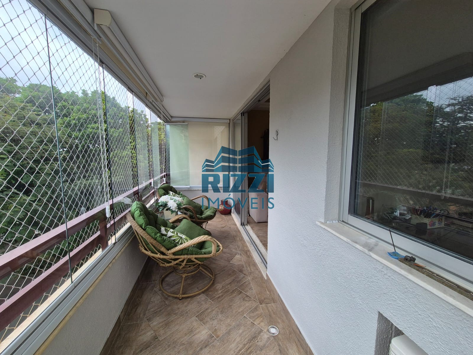 WhatsApp Image 2025-11-16 at 09.41.49 (2)