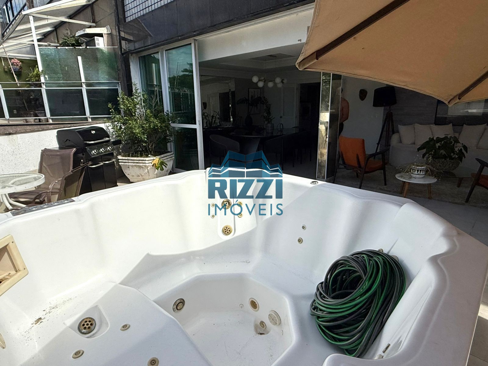 WhatsApp Image 2025-11-18 at 17.18.01 (2)