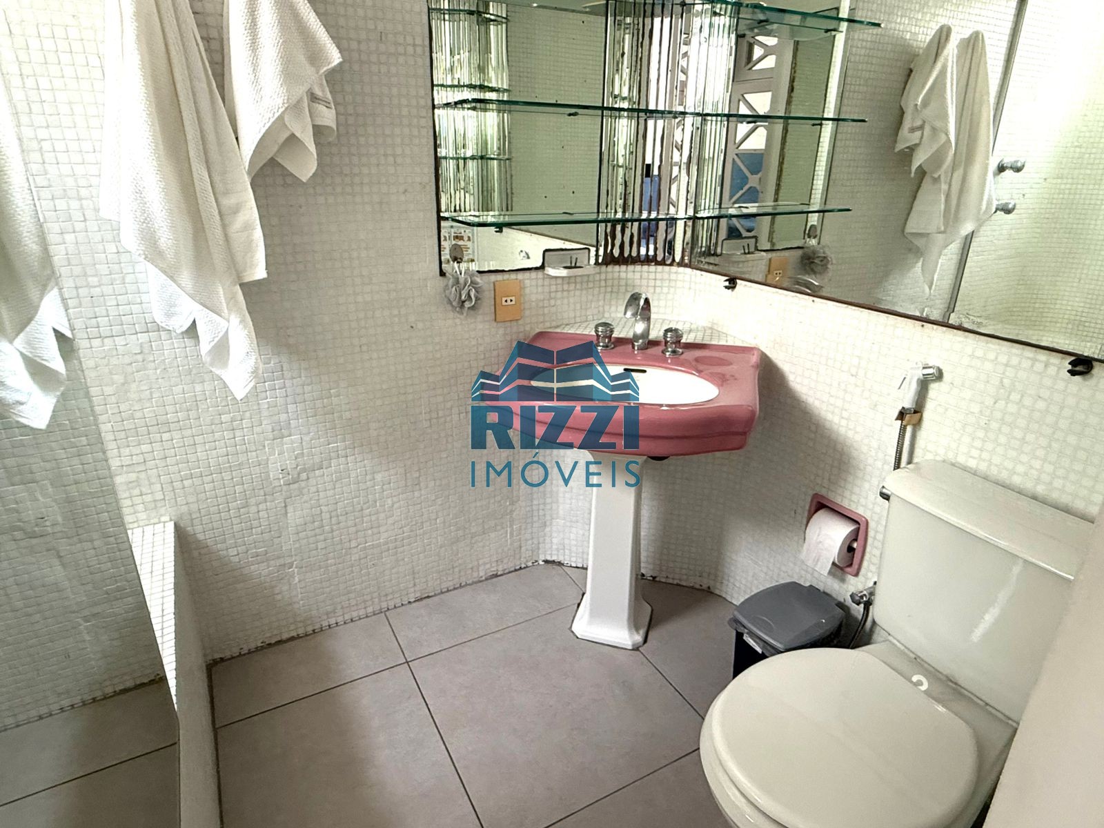 WhatsApp Image 2025-11-18 at 17.18.02 (2)