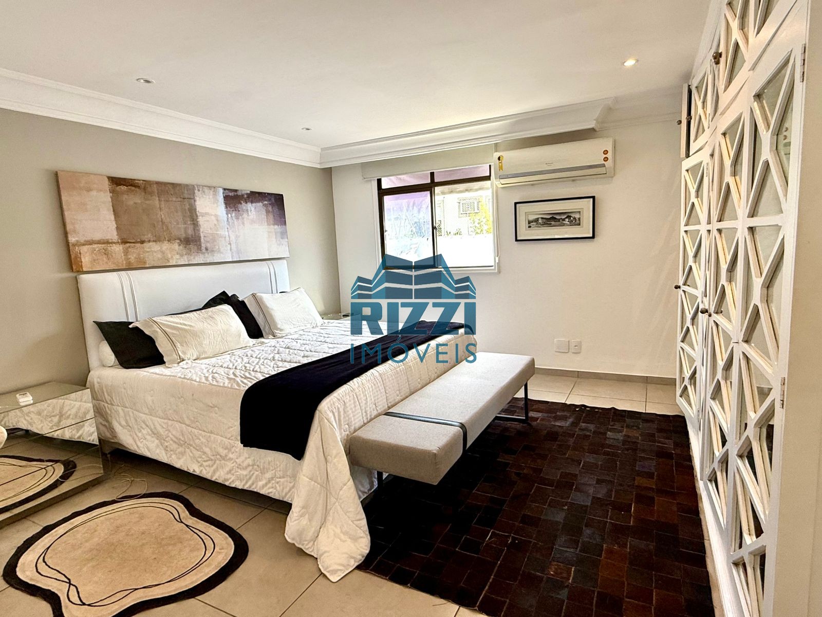 WhatsApp Image 2025-11-18 at 17.18.03 (1)