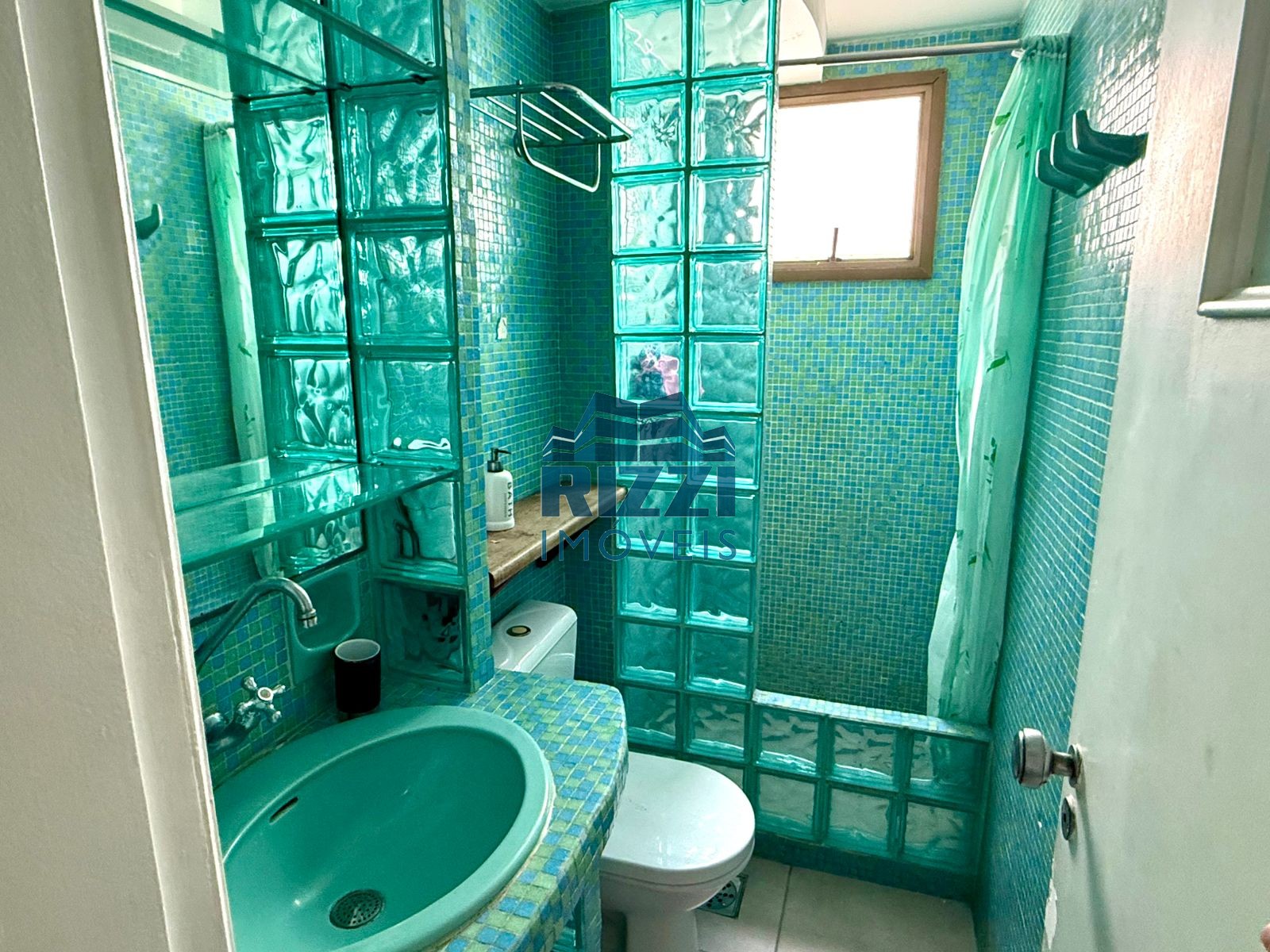 WhatsApp Image 2025-11-18 at 17.18.03 (2)