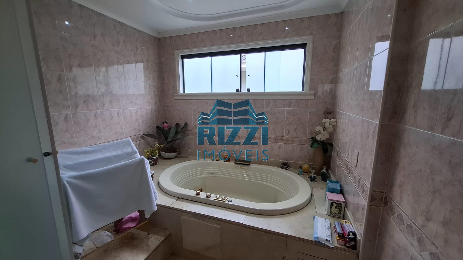 WhatsApp Image 2025-11-25 at 07.54.22