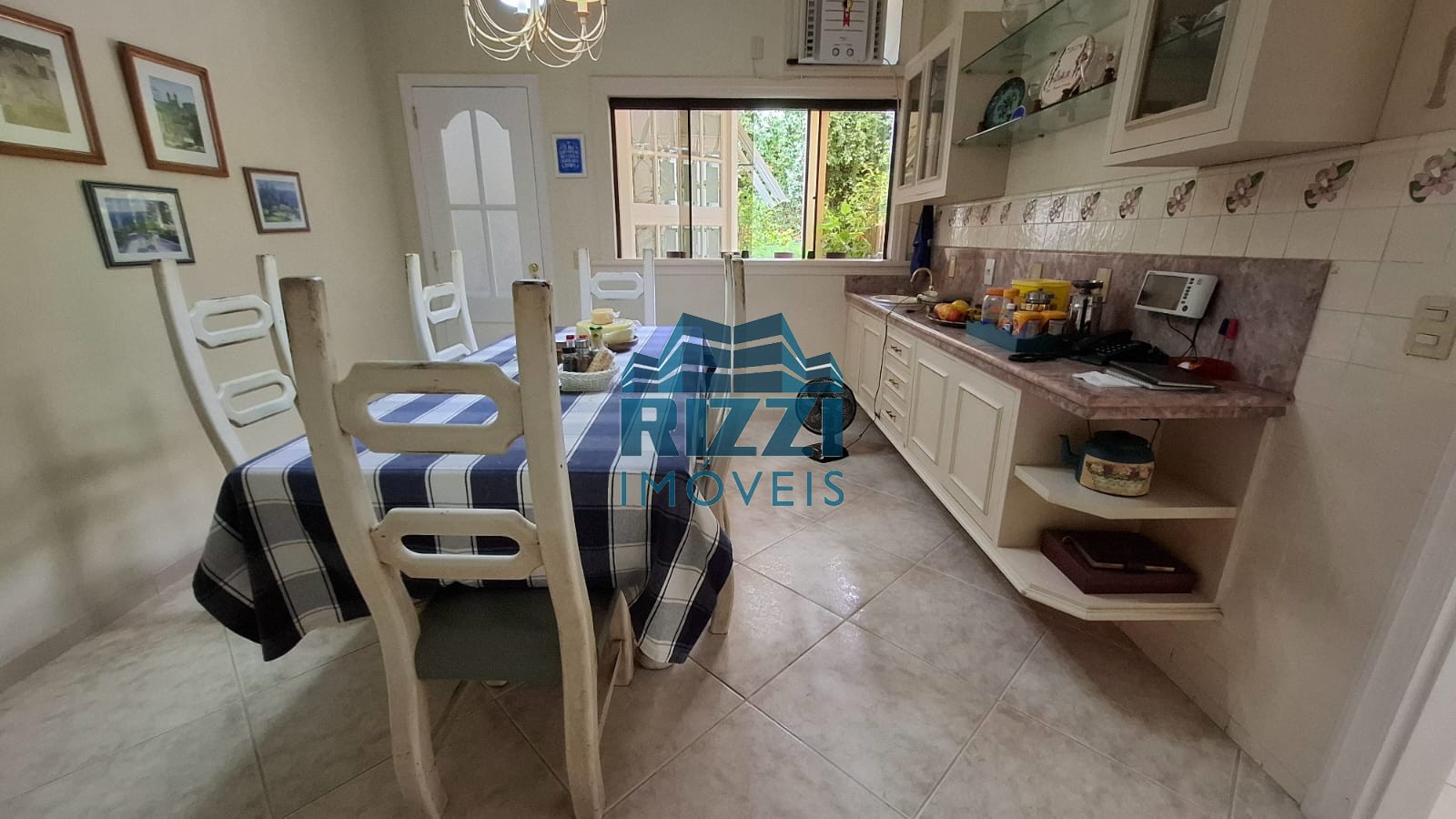 WhatsApp Image 2025-11-25 at 07.54.30