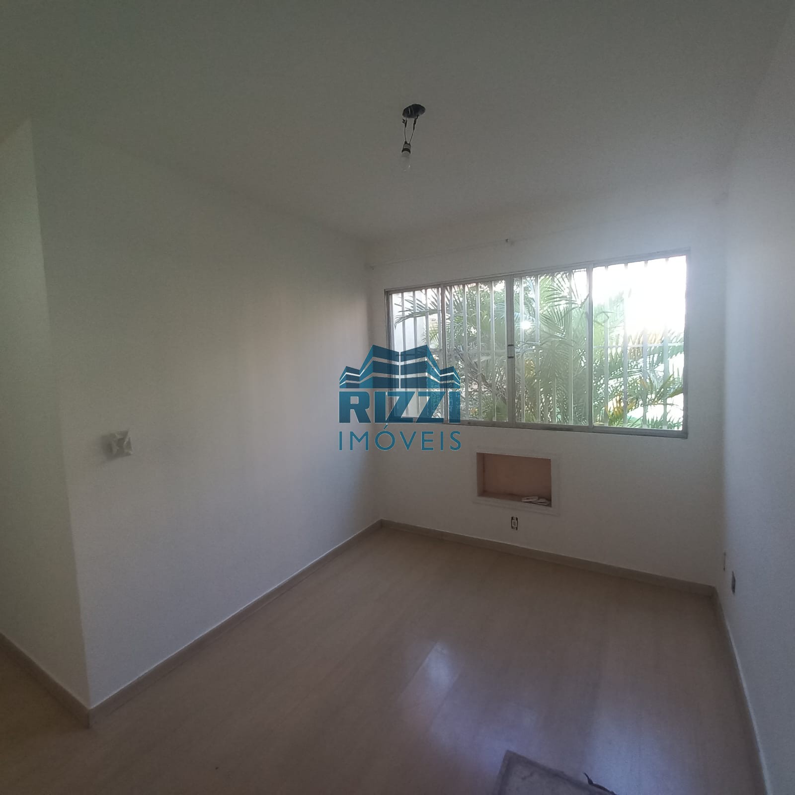 WhatsApp Image 2025-12-06 at 09.59.26 (1)