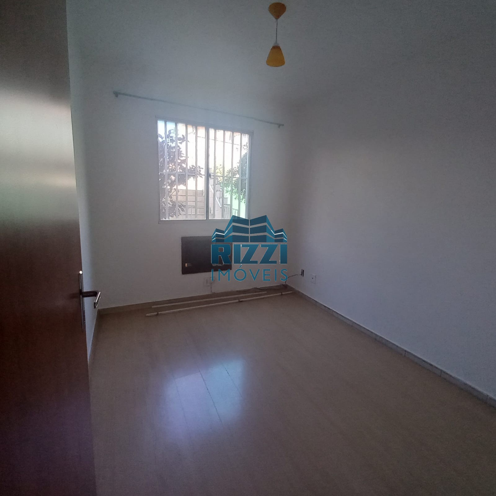 WhatsApp Image 2025-12-06 at 09.59.32