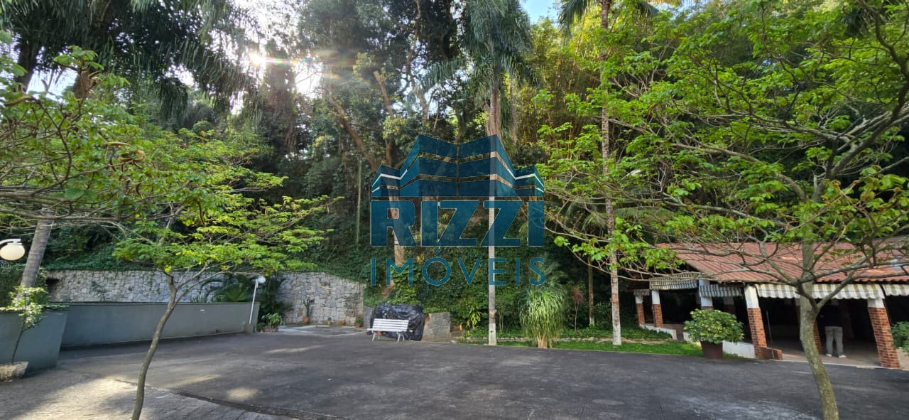 WhatsApp Image 2025-12-15 at 10.13.28 (2)